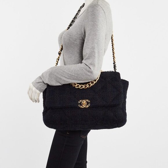 Chanel Navy Blue Wool Tweed Chanel 19 Maxi Flap Bag - Picture 1 of 11